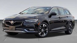 2018 Buick Regal TourX Essence