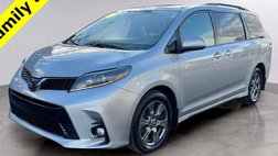 2020 Toyota Sienna SE
