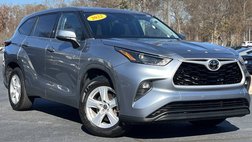 2022 Toyota Highlander LE