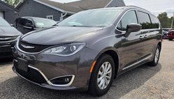 2017 Chrysler Pacifica Touring L FWD