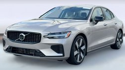 2024 Volvo S60 Recharge T8 Plus Dark Theme