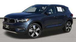 2021 Volvo XC40 T5 Momentum