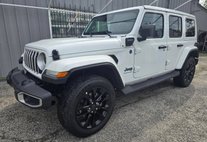 2025 Jeep Wrangler Sahara 4WD