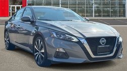 2022 Nissan Altima 2.5 Platinum