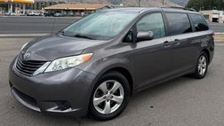 2013 Toyota Sienna LE 7-Passenger