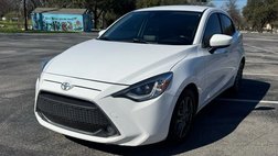 2020 Toyota Yaris Hatchback XLE