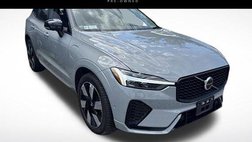 2024 Volvo XC60 Recharge T8 Plus Dark Theme