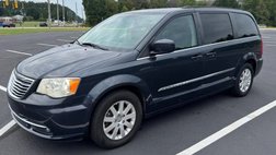 2014 Chrysler Town and Country Touring