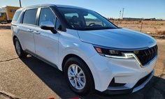 2022 Kia Carnival LX