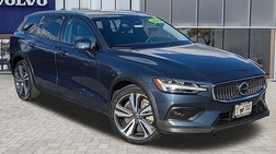 2023 Volvo V60 Cross Country B5 Plus