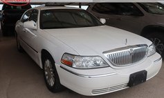 2003 Lincoln Town Car Signature