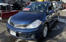 2012 Nissan Versa 1.8 S