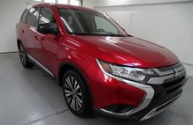 2020 Mitsubishi Outlander ES