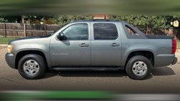 2011 Chevrolet Avalanche LS