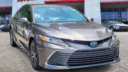 2021 Toyota Camry Hybrid XLE