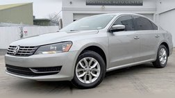 2013 Volkswagen Passat SE