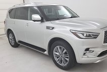 2023 Infiniti QX80 Luxe