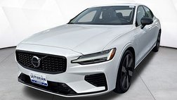 2025 Volvo S60 T8 Plus