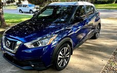 2019 Nissan Kicks S