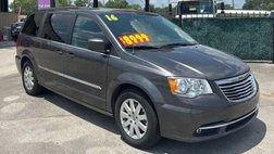 2016 Chrysler Town and Country Touring