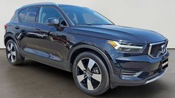 2020 Volvo XC40 T5 Momentum