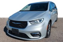 2022 Chrysler Pacifica Hybrid Limited