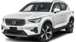 2026 Volvo XC40 B5 Plus Dark Theme