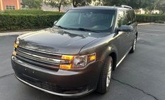 2017 Ford Flex SE