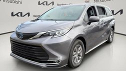 2023 Toyota Sienna XLE