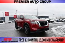 2023 Nissan Pathfinder SV