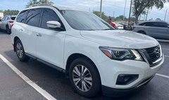 2020 Nissan Pathfinder SV