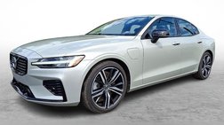 2022 Volvo S60 Recharge T8 R-Design Expression