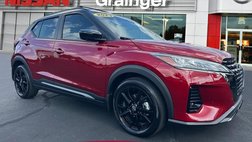2023 Nissan Kicks SR