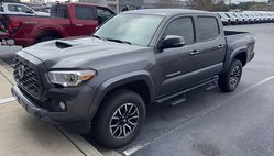 2020 Toyota Tacoma TRD Sport