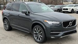 2017 Volvo XC90 T6 Momentum