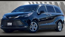 2023 Toyota Sienna Platinum 7-Passenger