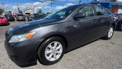 2011 Toyota Camry 4dr Sdn I4 Auto LE (Natl)