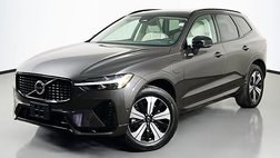 2023 Volvo XC60 Recharge T8 Plus Dark Theme