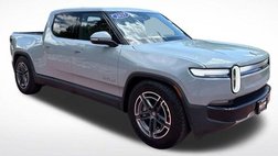 2025 Rivian R1T Adventure