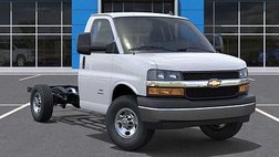 2025 Chevrolet Express 3500