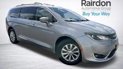 2017 Chrysler Pacifica Touring L FWD