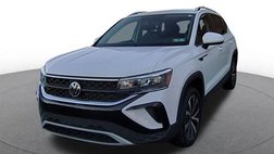 2022 Volkswagen Taos SE 4Motion