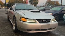 2004 Ford Mustang GT Deluxe