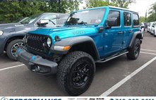 2024 Jeep Wrangler Willys 4WD