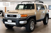 2014 Toyota FJ Cruiser Base