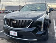 2022 Cadillac XT4 Premium Luxury