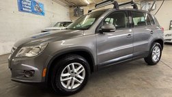 2011 Volkswagen Tiguan S 4Motion