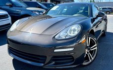2014 Porsche Panamera Base