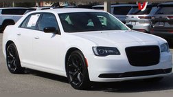 2022 Chrysler 300 Touring
