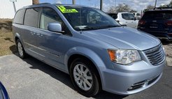2013 Chrysler Town and Country Touring